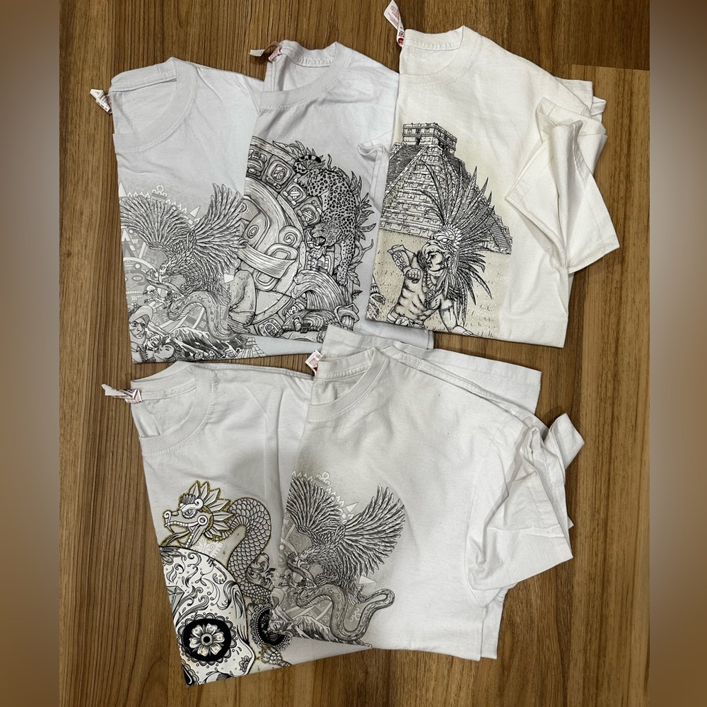 Mens shirts bundle of 5 size Medium 1 Large